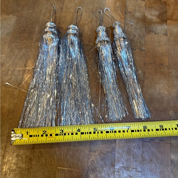 Vintage Silver Tassel Ornaments set of 4 Christmas Tree Decor Holiday - Picture 6 of 8